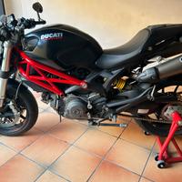 Monster 796