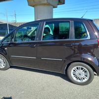LANCIA MUSA ECOCHIC
