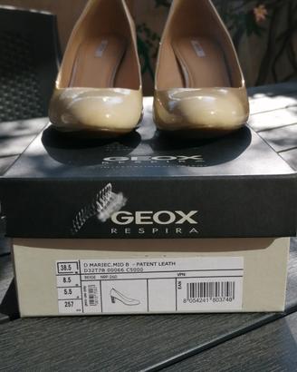 Scarpe Geox con tacco eleganti 