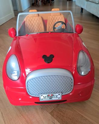 automobile di minnie per bambole