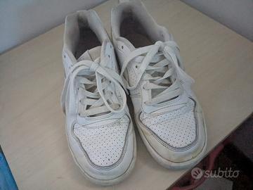 Scarpe Nike bianche 