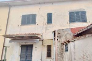 Casa indipendente di 105 m² con 4 locali a Cascina