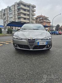 Alfaromeo 147 1.6 twin sparck 49000km COME NUOVA