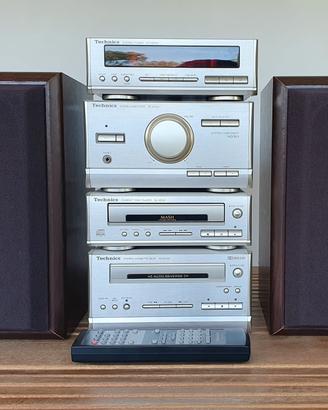 Stereo Technics con casse 