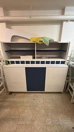 credenza moderna con alzata