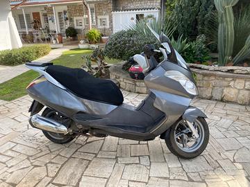 Aprilia Atlantic 125 – 2006 – 34.000 km – unico pr
