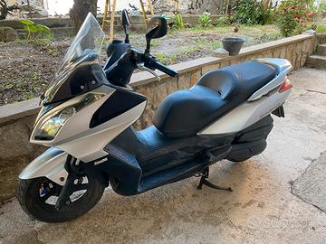 Kymco downtown 125i
