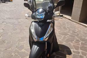 Honda Sh 300 i Sport Abs nero opaco