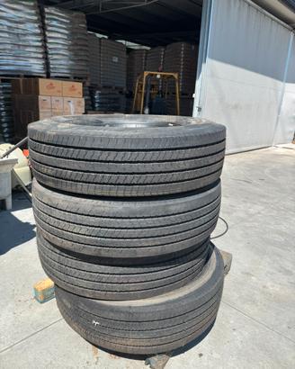 Gomme lineari pirelli 315/80 r22.5