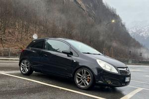 Opel Corsa 1400 90cv GPL valido fino al 2028
