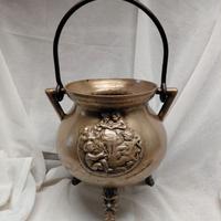 Braciere decorativo a tre gambe(calderone)