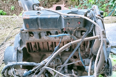 Motore Volvo Penta 3.0 ( prezzo fittizio)