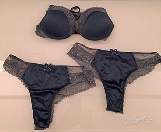 Completo intimo in raso elasticizzato e pizzo