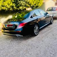 Mercedes E220