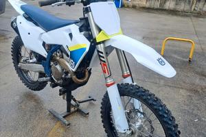 Husqvarna 250cc da cross