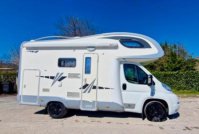 Camper compatto 4 posti sempre pronti