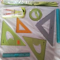 kit scuola righe squadre ecc.