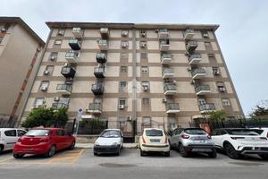 3 LOCALI A PALERMO