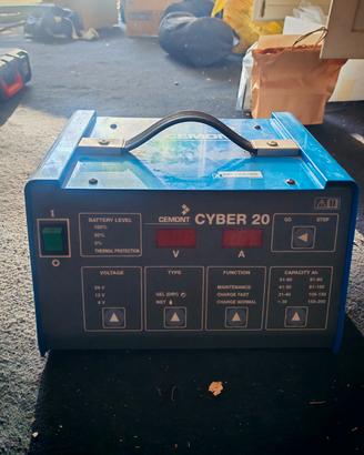 Cemont Cyber 20 caricabatterie 6/12/24 volt