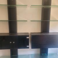 mobile sala con scaffalatura in vetro 