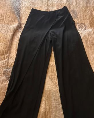 Pantaloni neri zara