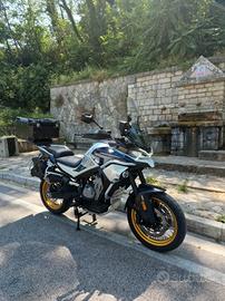 Cf moto 800mt explore 
