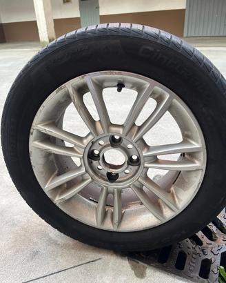 Cerchi in lega Lancia Y e gomme estive