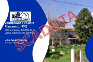Immobile in asta di 288 m² a Sabaudia