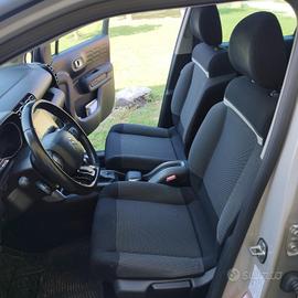 C3 aircross Shine cambio automatico