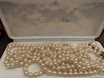 Collana Majorica in perle sintetiche con cofanetto