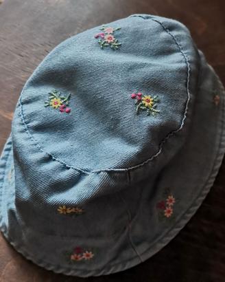 Abbigliamento e stivali da pioggia