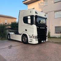 Scania r500