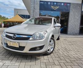Opel Astra 1.7 CDTI 110CV 5 porte
