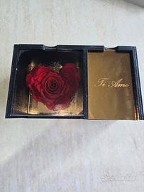 Portagioie box cuore rosa stabilizzata