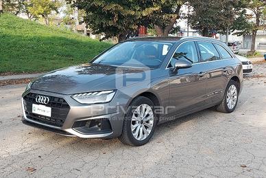 AUDI A4 Avant 40 g-tron S tronic Business