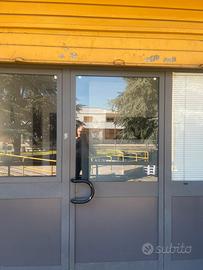 Perfetto per studio medico o uffici