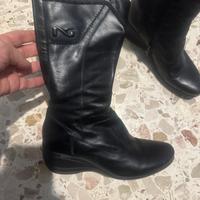 Stivali nero giardini tg 37