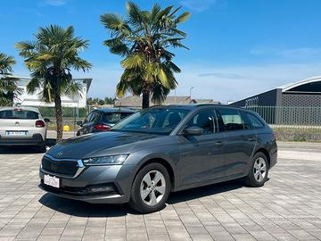 Skoda Octavia 2.0 TDI EVO SCR Wagon Executive