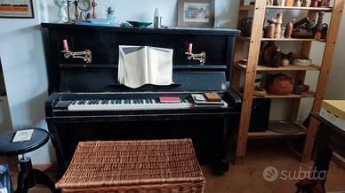Pianoforte vintage 