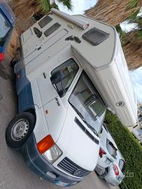Camper mansardato