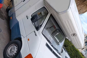 Camper mansardato