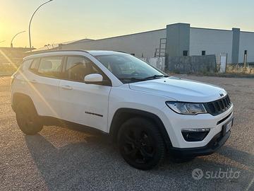 🚗 Jeep Compass 1.6 MultiJet Limited – Night Eagle