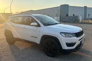 🚗 Jeep Compass 1.6 MultiJet Limited – Night Eagle