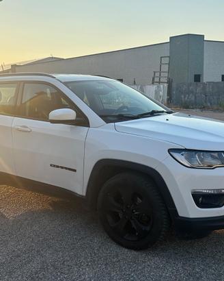 🚗 Jeep Compass 1.6 MultiJet Limited – Night Eagle