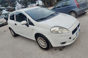 Fiat Punto 1.3 MJT 75 CV 3 porte Actual