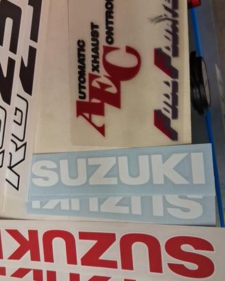 adesivi  suzuki rg 250