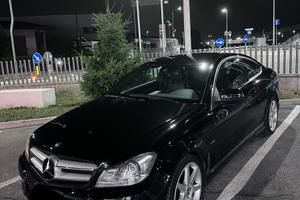 MERCEDES Classe C (W/S205) - 2012