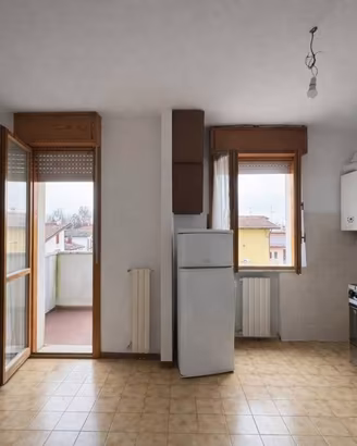 Appartamento di 112 m² con 4 locali e box auto a S