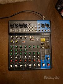 Mixer Yamaha MG10XU