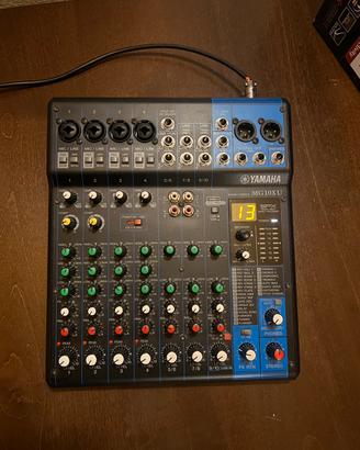 Mixer Yamaha MG10XU